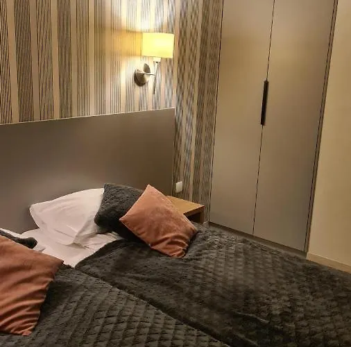 Czarna Gora S26 * Sienna (Klodzko)